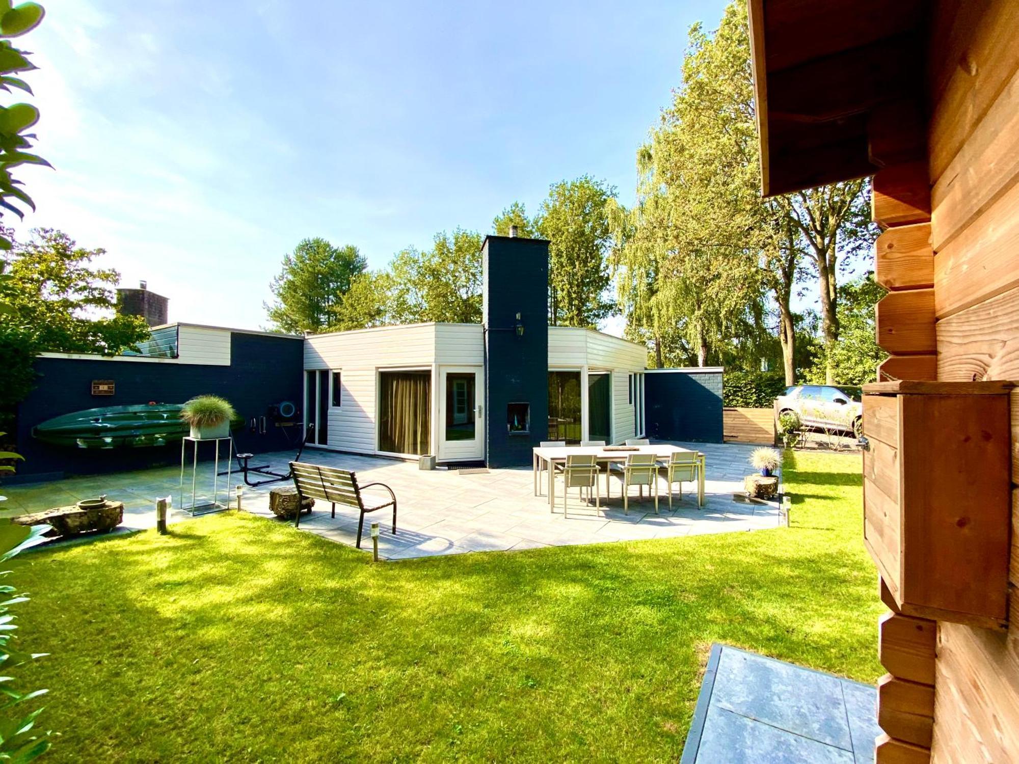 Strandhuisje Ermerzand Exterior photo